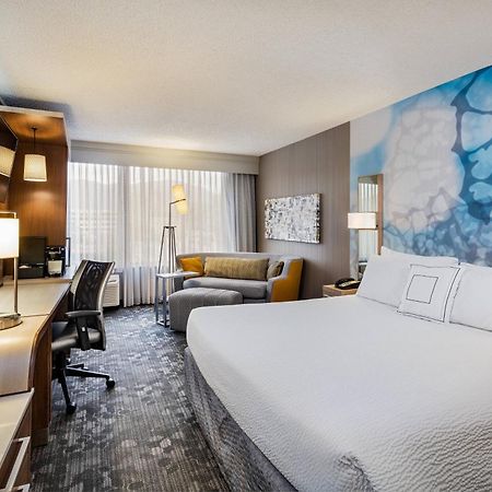 Courtyard By Marriott Riverside Ucr/Moreno Valley Area Dış mekan fotoğraf