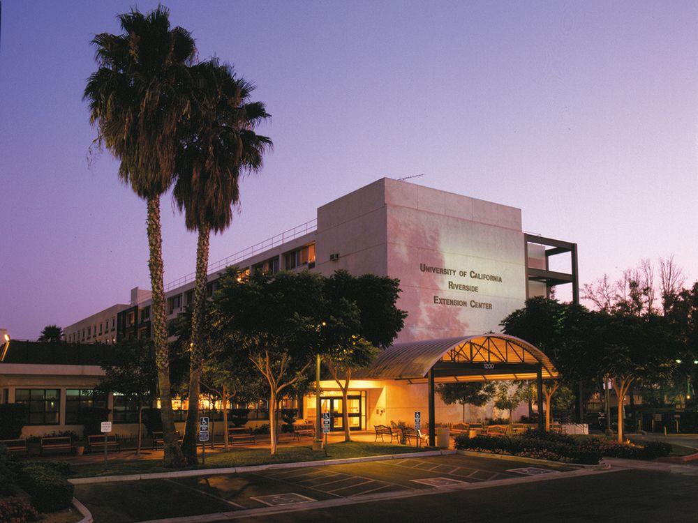 Courtyard By Marriott Riverside Ucr/Moreno Valley Area Dış mekan fotoğraf