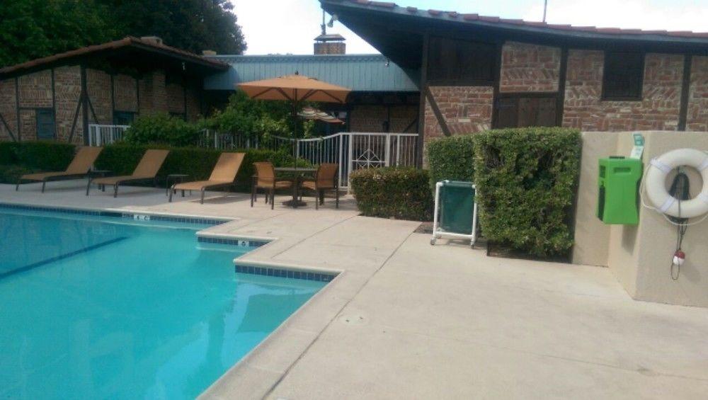 Courtyard By Marriott Riverside Ucr/Moreno Valley Area Dış mekan fotoğraf