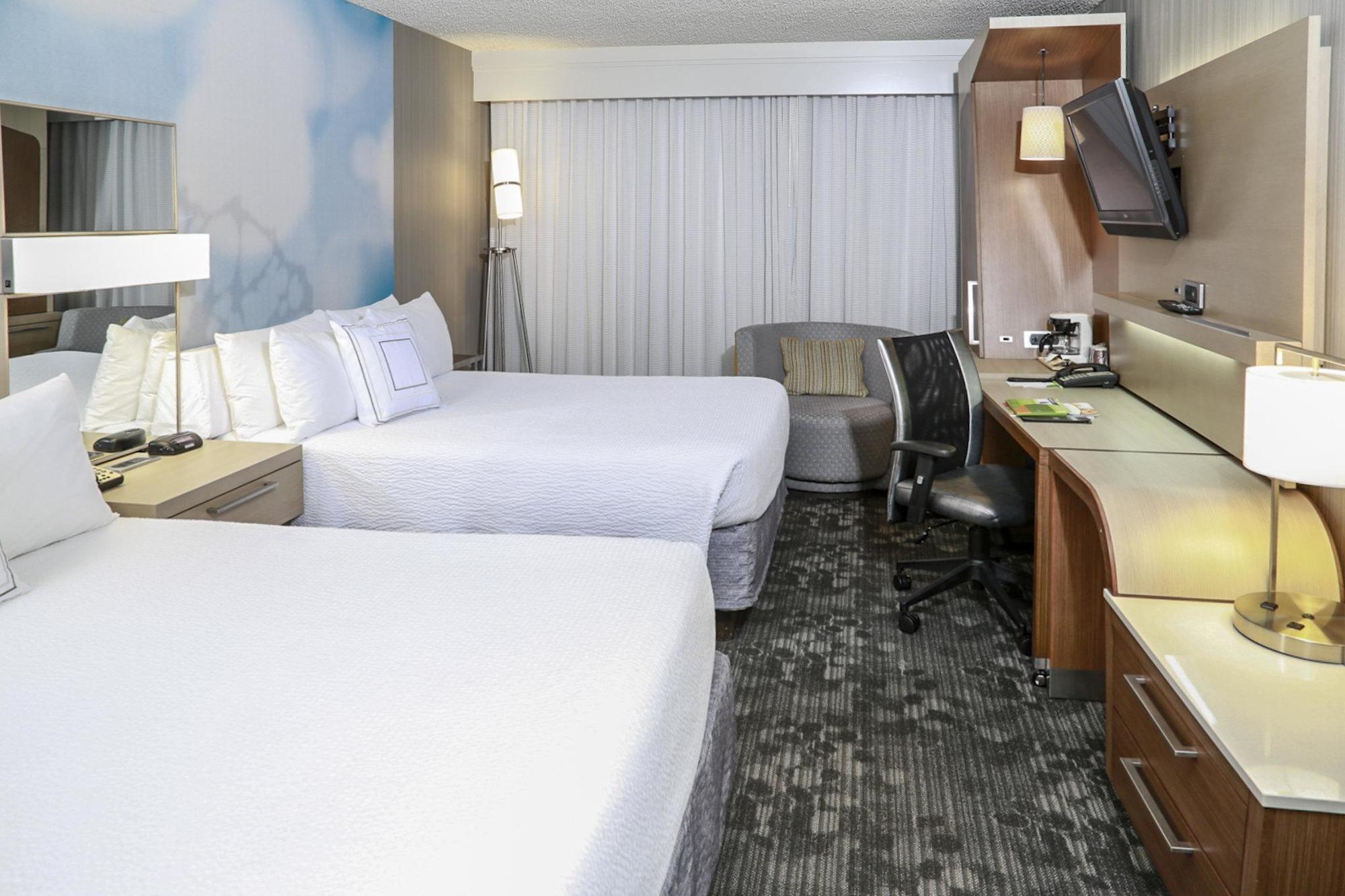 Courtyard By Marriott Riverside Ucr/Moreno Valley Area Dış mekan fotoğraf